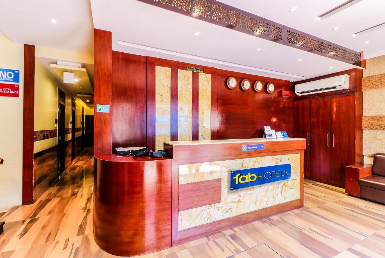 Fabexpress Adlon Andheri East Mumbai Ngoại thất bức ảnh